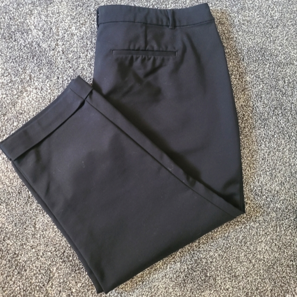 RICKI'S (New)Black Cropped (Cuffed) Pants